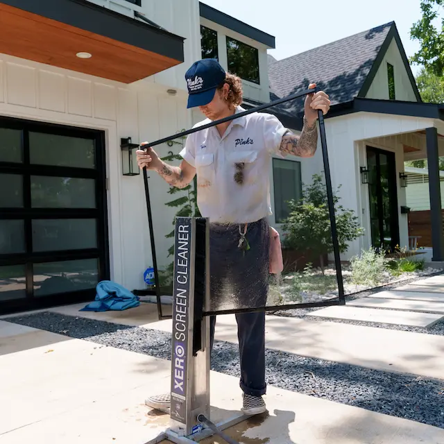 Screen Cleaning Pink's Window Services